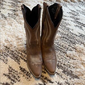 Brown Cowboy Boots from Nashville